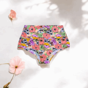Hotpants Floral Fondo Damasco